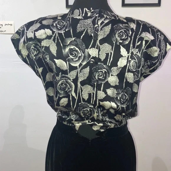 Vintage silk and velvet dress set - Picture 7 of 15